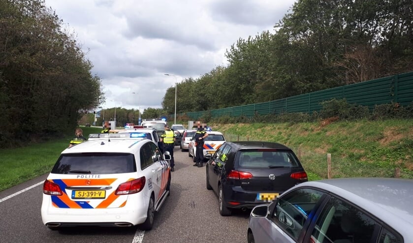 Dieven klemgereden op A73 bij Malden.