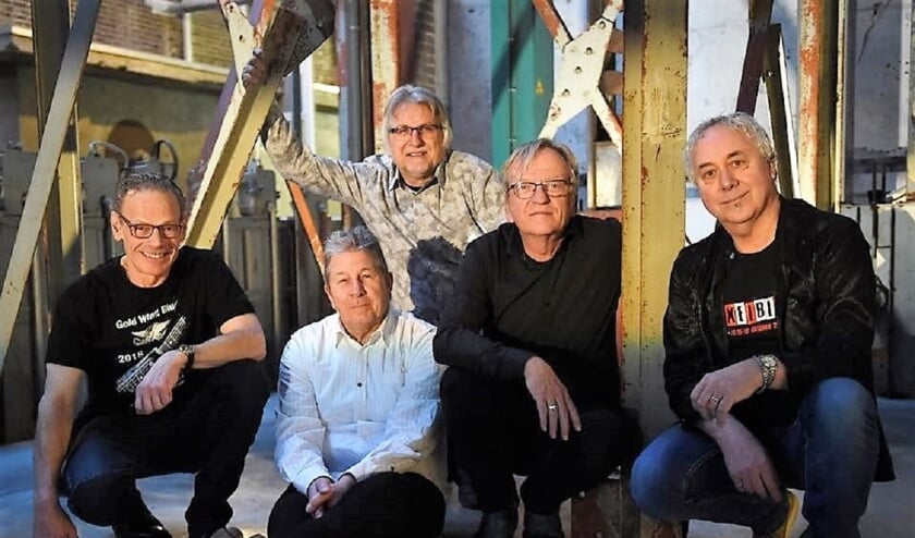 Bluesband Dr. BloezZ begeeft zich voornamelijk op het elektrische Blues pad.