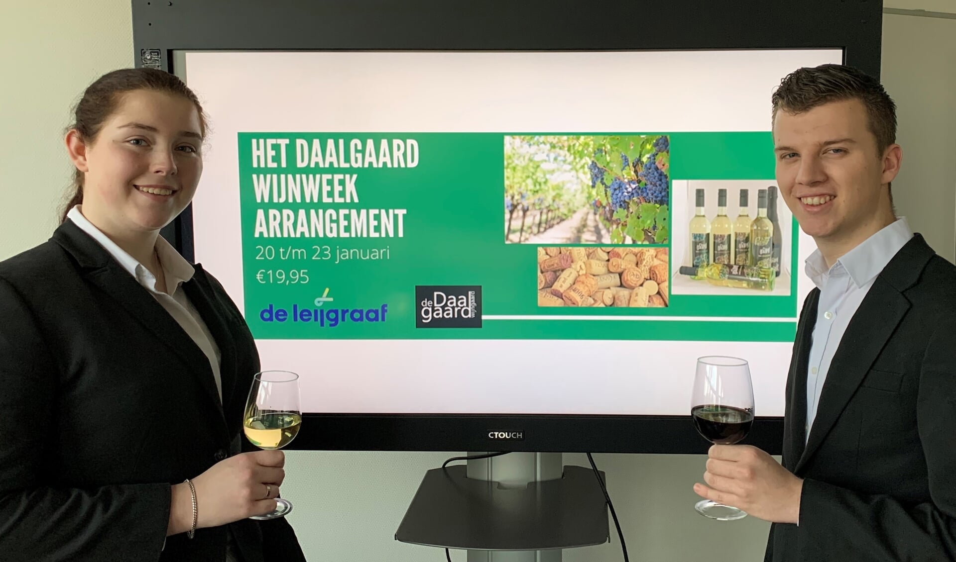 Studenten De Leijgraaf houden wijn-spijsweek met De Daalgaard in Cuijk.