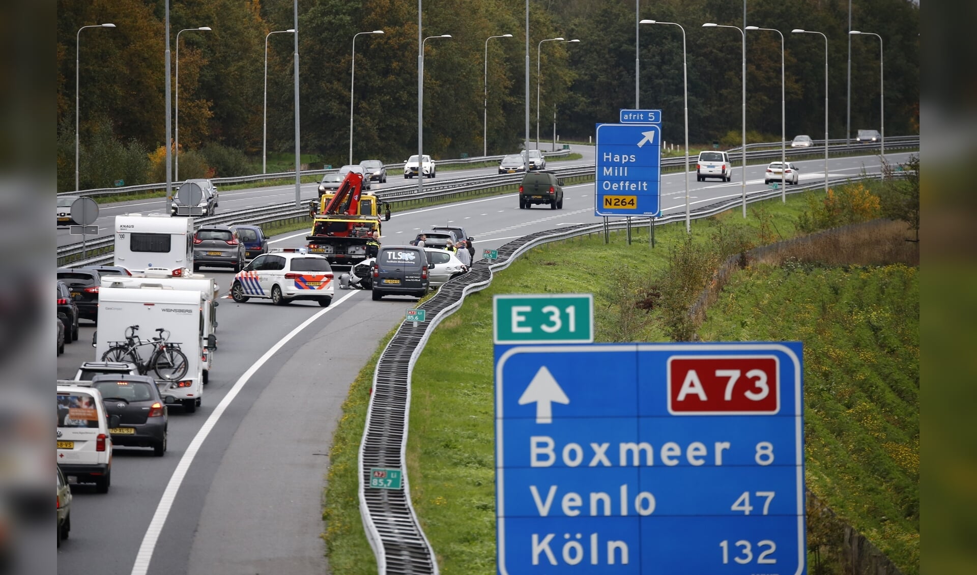 Het verkeer ondervindt enige hinder van het incident.