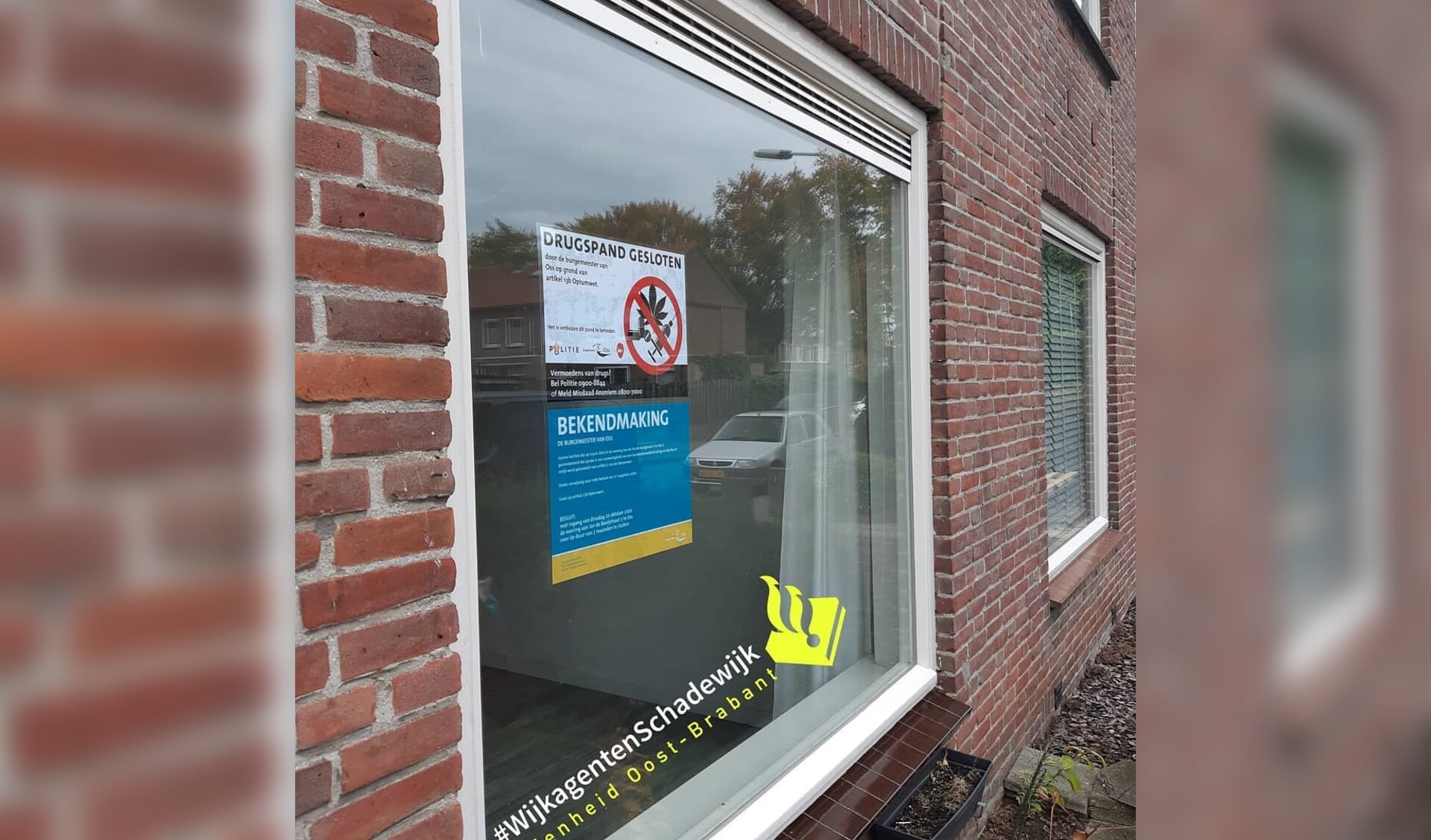 Woning Jan de Rooijstraat gesloten na vondst harddrugs. (Bron: wijkagenten Schadewijk, social media)