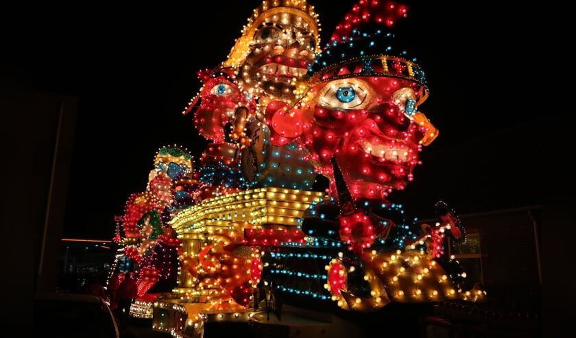 <p>Verlichte Optocht Berghem. (Foto: Hans van der Poel)</p>