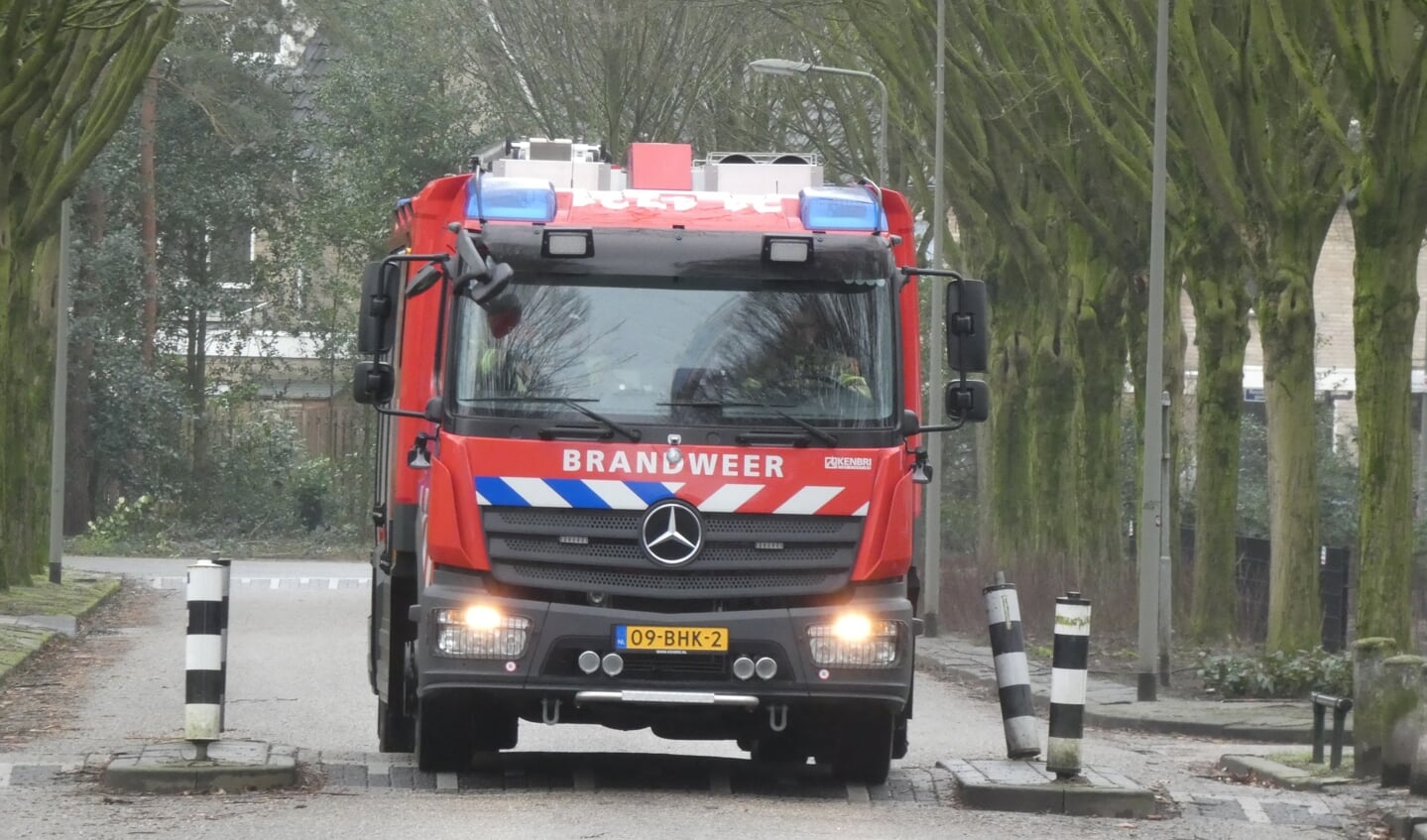 Schoorsteenbrand in Heischeutstraat. (Foto: Thomas)