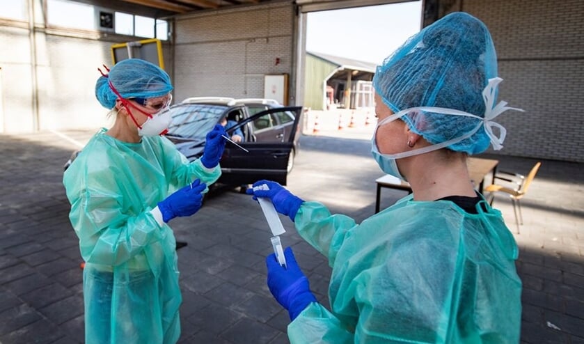 <p>Momenteel kampen veel teststraten in de regio, maar ook op landelijk niveau, met lange wachttijden. </p>