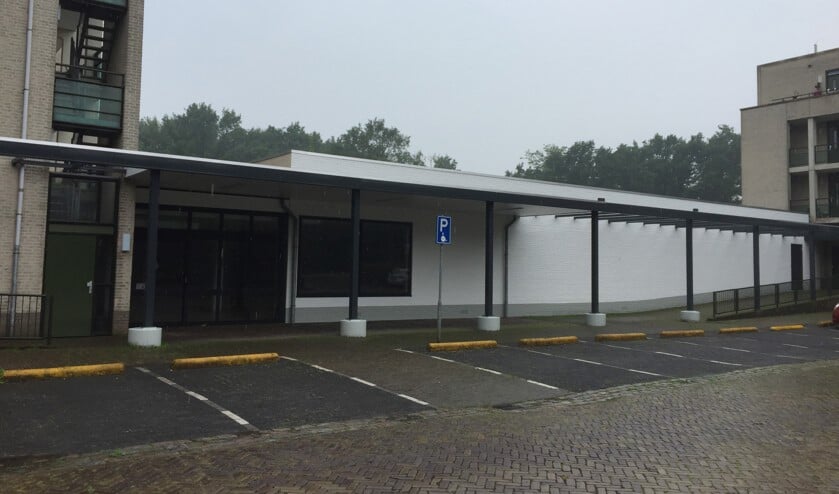Het pand aan de Berenkuil in de Cuijkse wijk Padbroek, waar tot 2013 de Lidl was gevestigd.