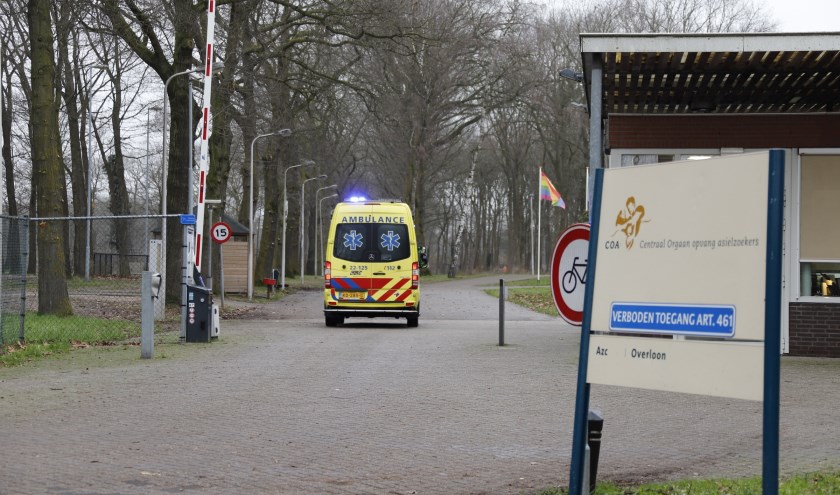 Overlast op het AZC in Overloon is een aanhoudend probleem.