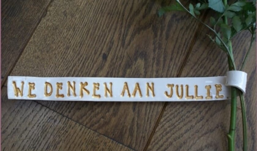 In Cuijk is een vrijwilligersinitiatief ontstaan 'om mensen die het nu goed kunnen gebruiken een hart onder de riem te steken'.