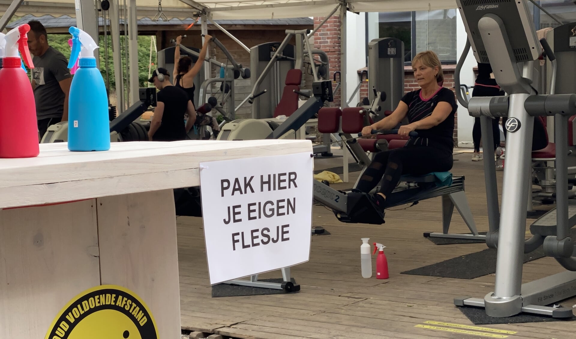 Veilig sporten! Lifestyle Healthcenter in Gennep ontvangt de leden weer graag. (foto: Jos Gröniger)