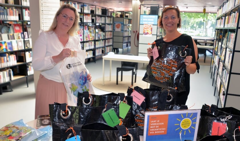 Ingrid Verkuijlen ontving vandaag de eerste vakantietas.