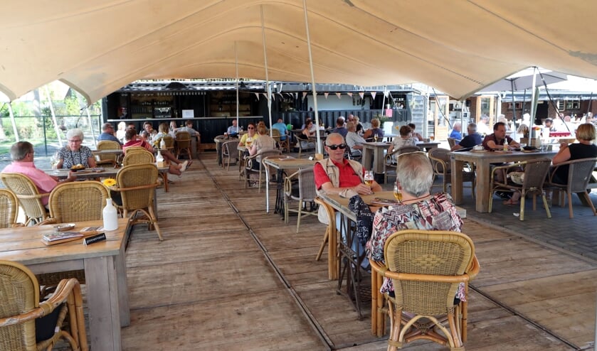 <p>Een terras in de gemeente Oss. (Foto: Hans van der Poel)</p>