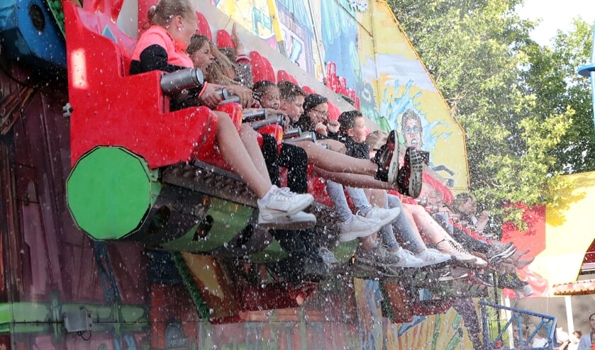 <p>De kermis van Berghem. (Foto: Hans van der Poel)</p>