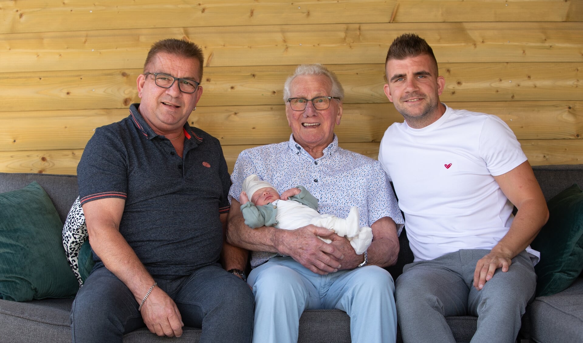 Antoine Dekkers, Harrie Dekkers, Arne Dekkers en Lenn Dekkers. (Foto: Henk van Hoek)