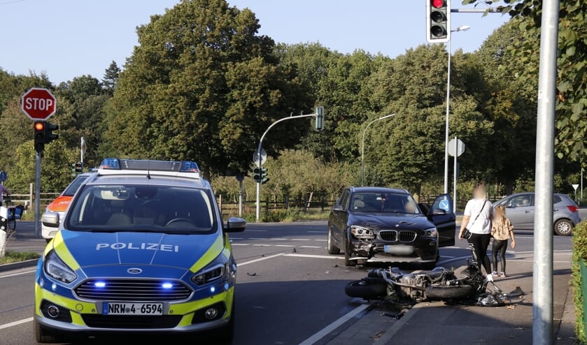 Over de precieze oorzaak van het ongeluk is nog niets bekend.