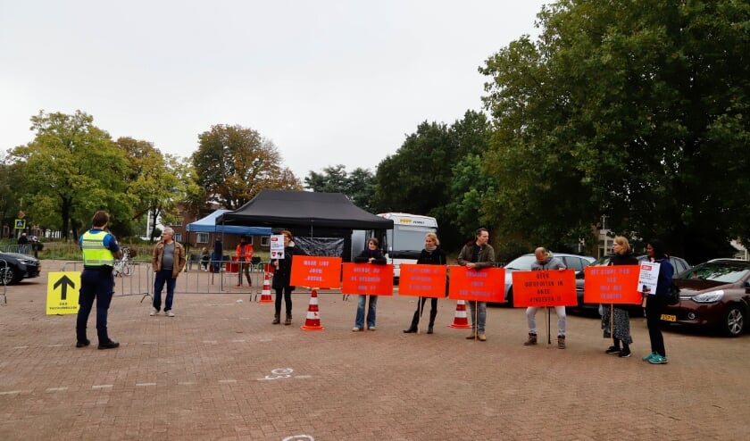 <p>Onder toeziend oog van handhaving lieten de demonstranten hun ongenoegen blijken.</p>