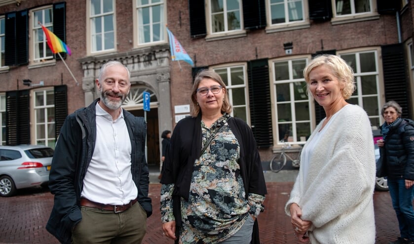 <p>Van links naar rechts Floris van Puijenbroek, Franneke Hoeks en Liesbeth van Beekveld. (Foto: Olaf Smit)</p>  