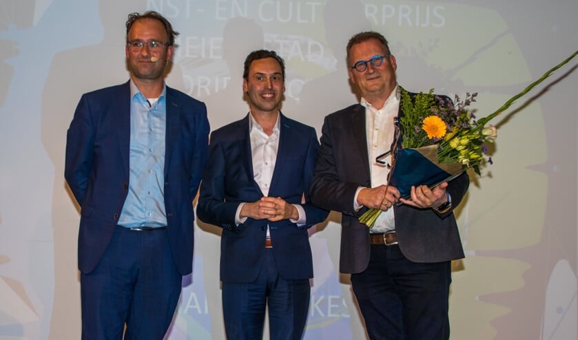 <p>Marc van Kessel (R) won in de groep professionals.</p>
