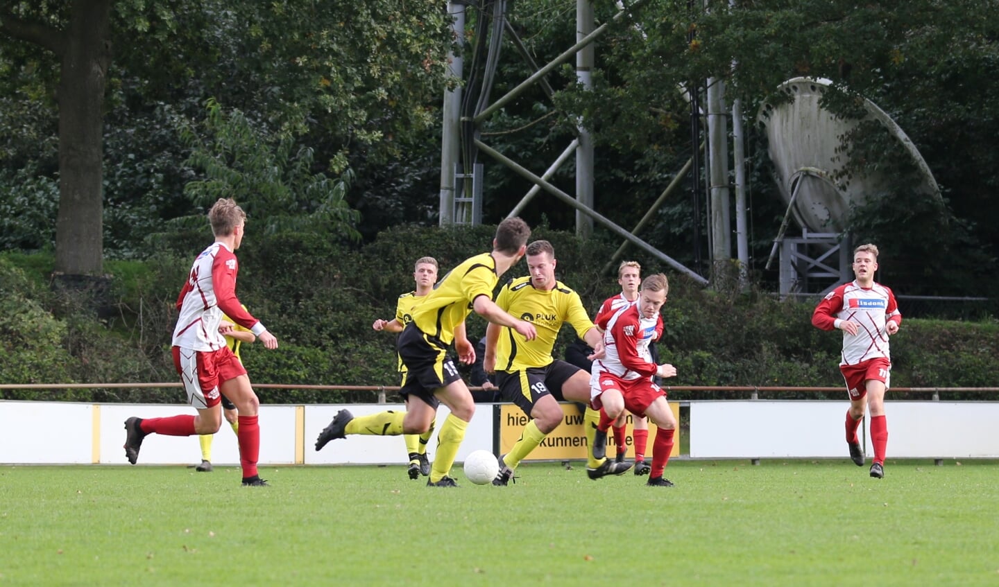 Boekel Sport en Melderslo bleven tegen elkaar steken op een 1-1 gelijkspel.