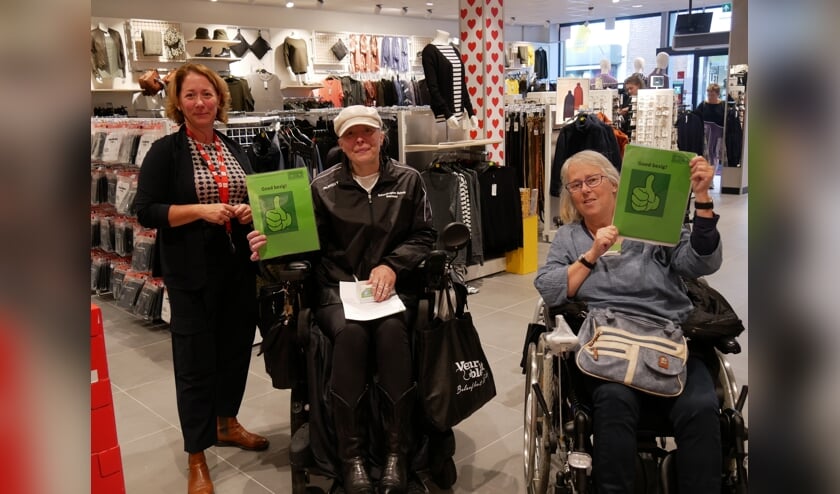 De vernieuwde HEMA krijgt een groene duim omhoog voor de nagenoeg uitstekende toegankelijkheid.