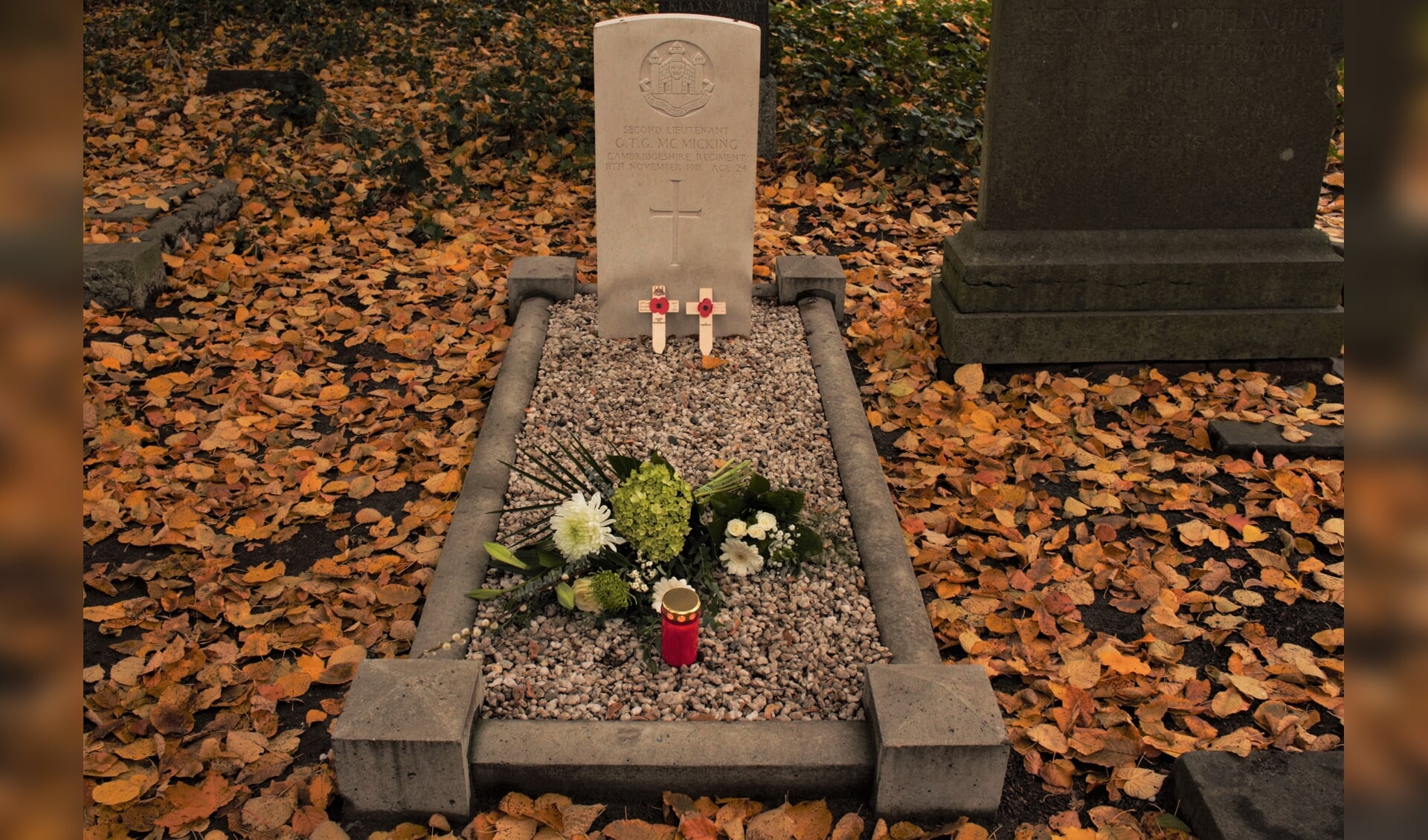 Gilbert Thomas Gore McMicking: zijn graf is het enige graf van de Gemenebest uit de Eerste Wereldoorlog op begraafplaats Orthen.