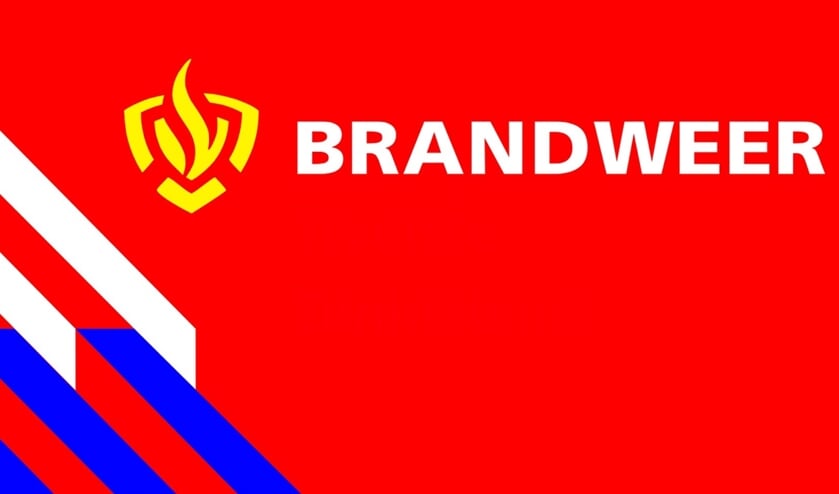De brandweer is massaal uitgerukt voor een grote brand bij schrootbedrijf AVI in Den Bosch.