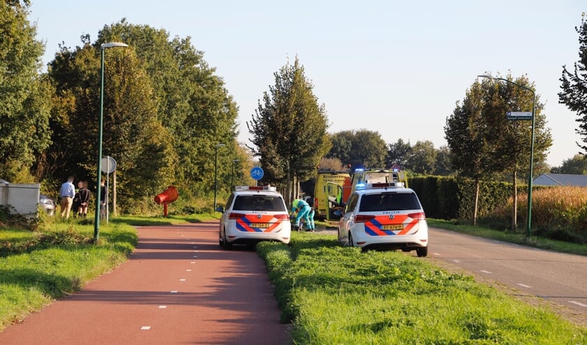 Zowel politie als ambulances waren ter plaatse om hulp te verlenen.