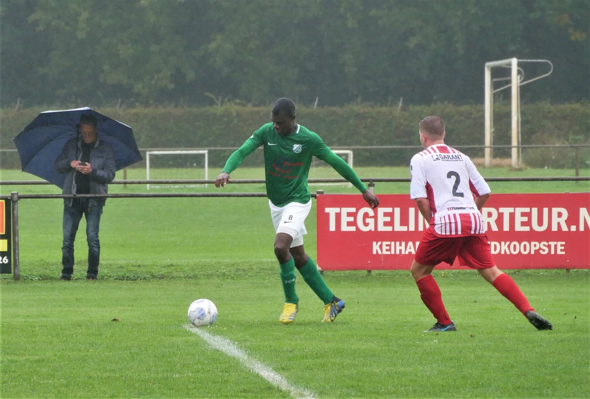 FC Schadewijk-aanvaller Benjamin Duah. (Foto: Leon Voskamp)