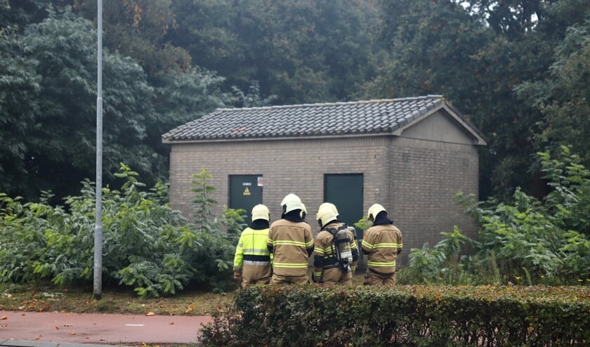 De brandweer is ter plaatse.