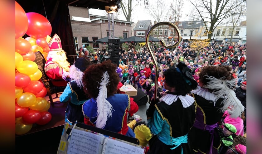 Sinterklaas was afgelopen zaterdag in Oss. (Foto: Hans van der Poel)