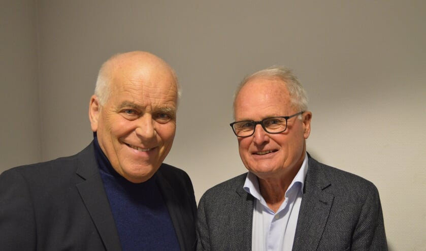 <p>Sportverslaggever Evert ten Napel interviewt voormalig voetbalcoach Foppe de Haan: een avond aangename voetbalpraat in het theater.</p>