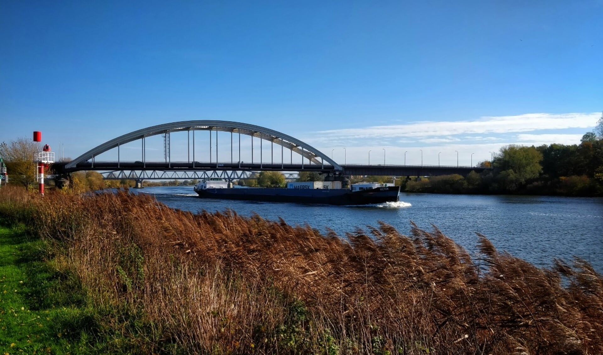De geplande afsluiting voor wegverkeer van brug Hedel in het weekend van 20 november vervalt.