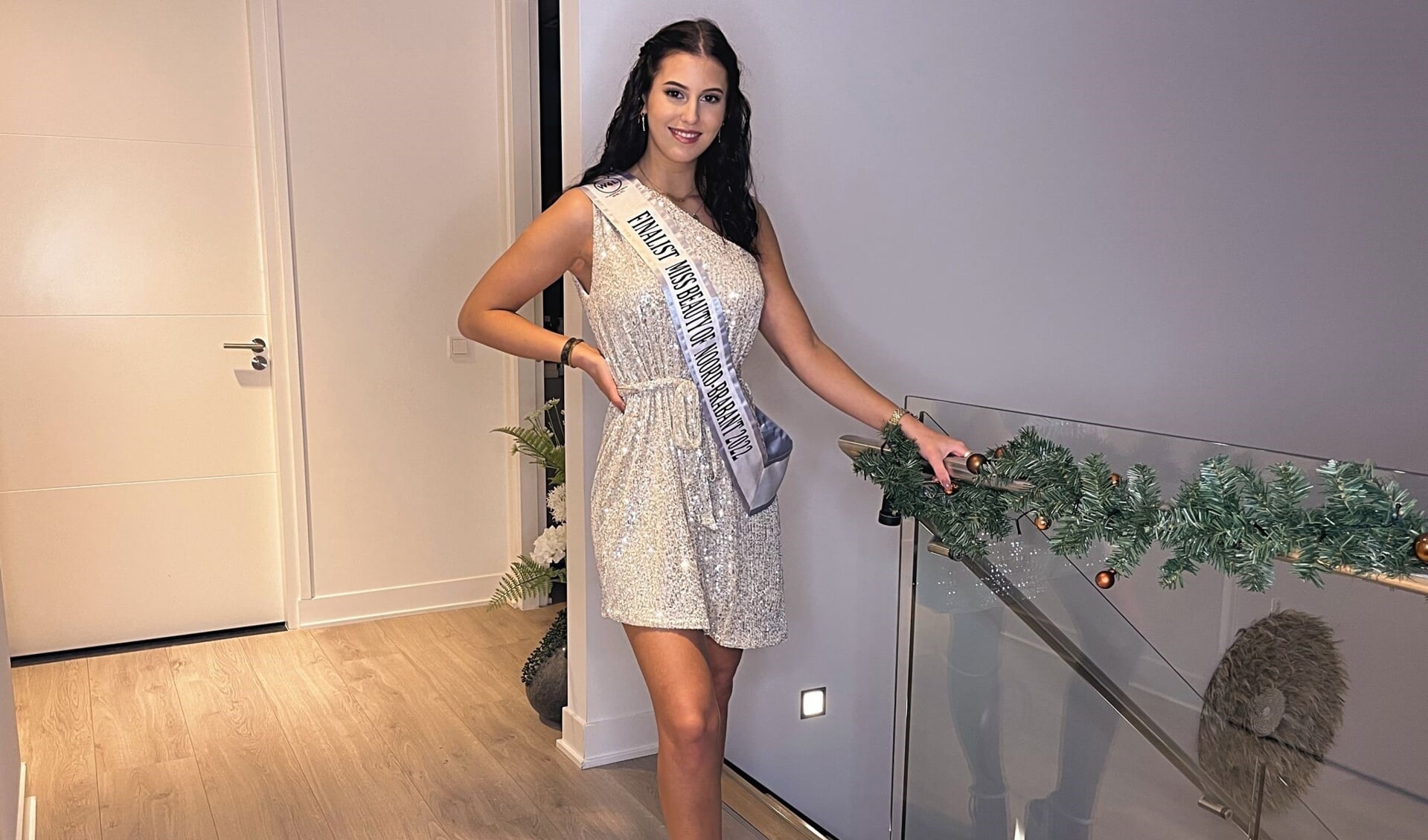Lotte Berbers uit Boxmeer is finaliste bij de verkiezing van Miss Beauty of Noord-Brabant 2022.
