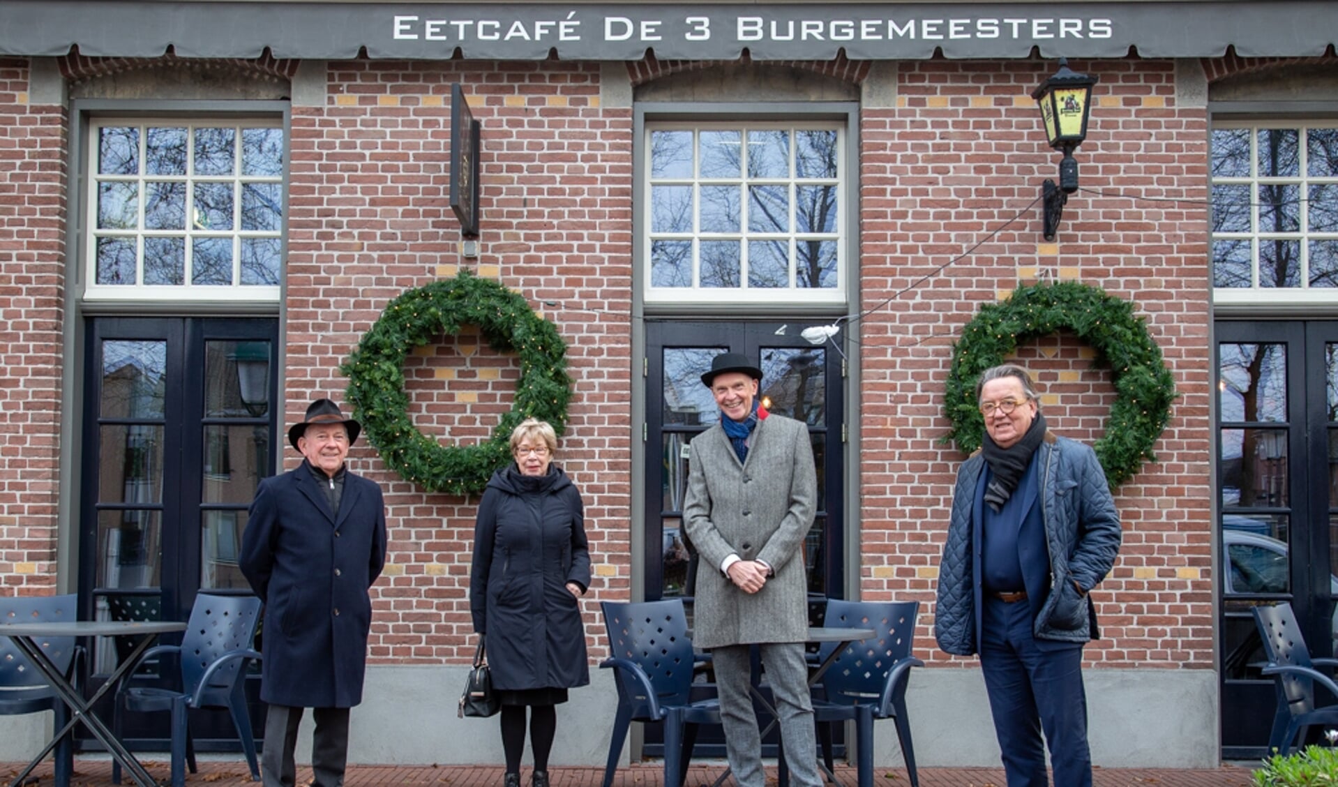 Voor de Drie Burgemeesters: Jos Verbeeten, José van Gorp-van der Ven, Marcel Fränzel en Toine Gresel.