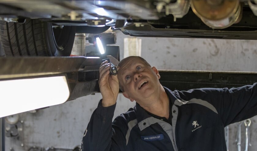 <p>"Wij willen dat u van uw auto geniet. Het liefst zo lang mogelijk en zonder gedoe", aldus Jan Verhulst.</p>