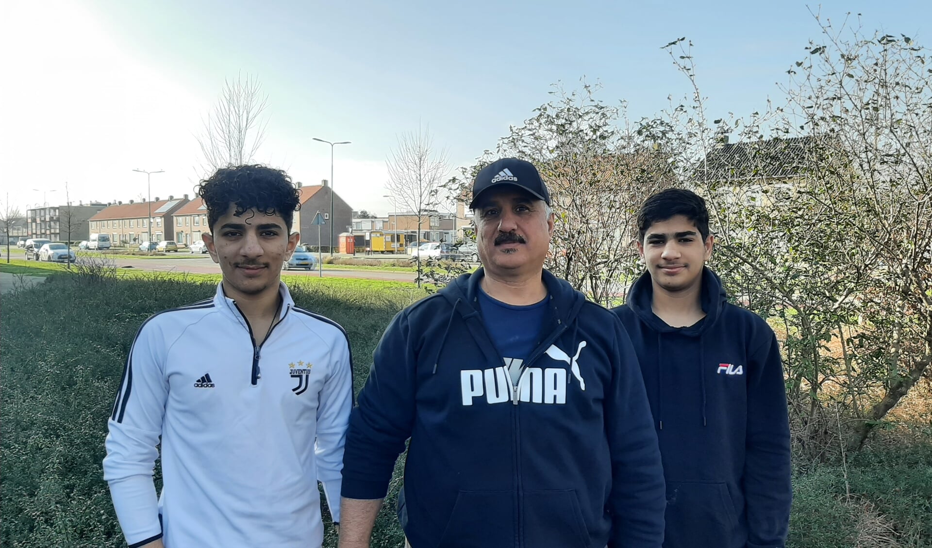 Ziad Ali met zijn twee oudste zoons
