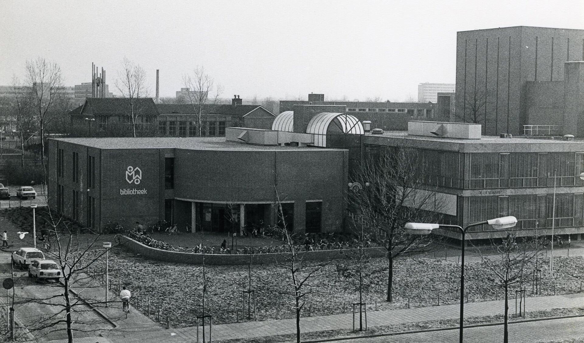 Bibliotheek Oss aan de Raadhuislaan na verbouwing in 1984. (Collectie Stadsarchief Oss)