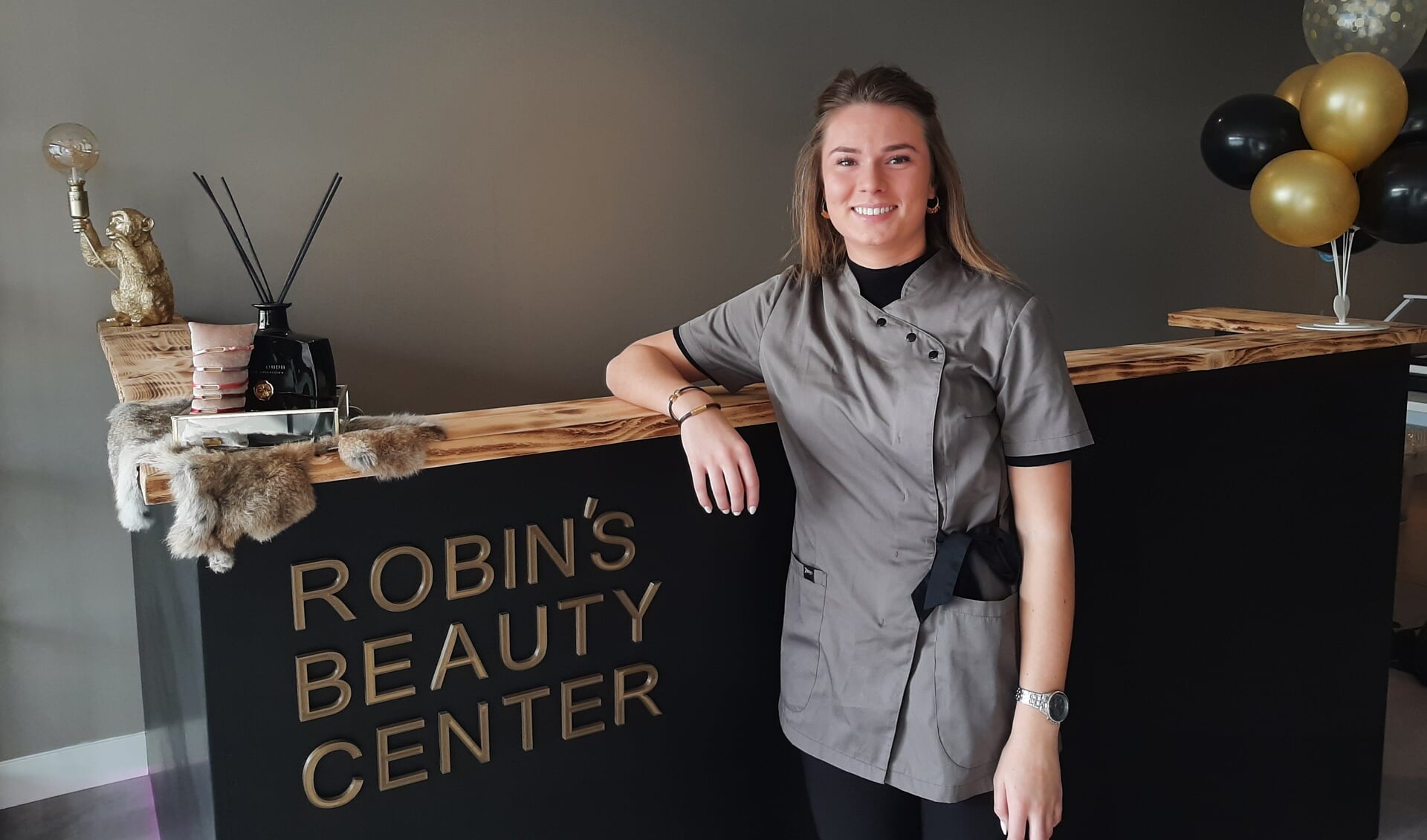 Robin van Kooten van Robin's Beauty Center.