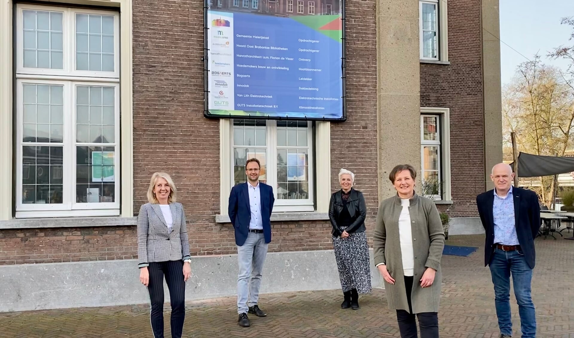 Gio van Creij, Menno Roozendaal, Natasja de Groot, Coby van der Pas en Rene Steenbakkers (projectleider).