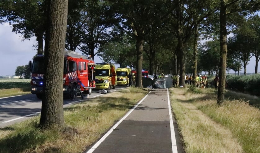 De hulpdiensten waren massaal aanwezig.