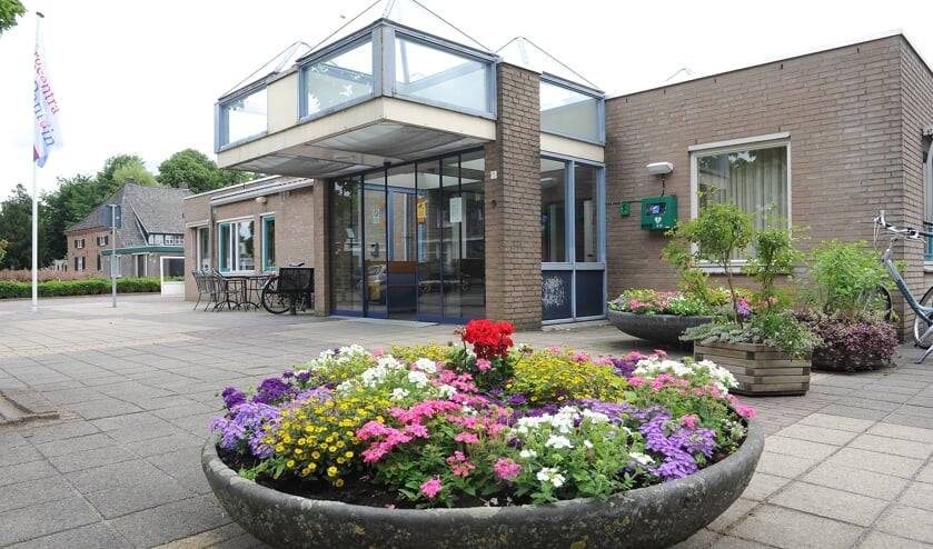 <p>Pantein en het Zorg Collectief Wanroij hebben de afgelopen tijd een haalbaarheidsonderzoek uitgevoerd naar het vernieuwen van zorgcentrum De Lookant in Wanroij.</p>