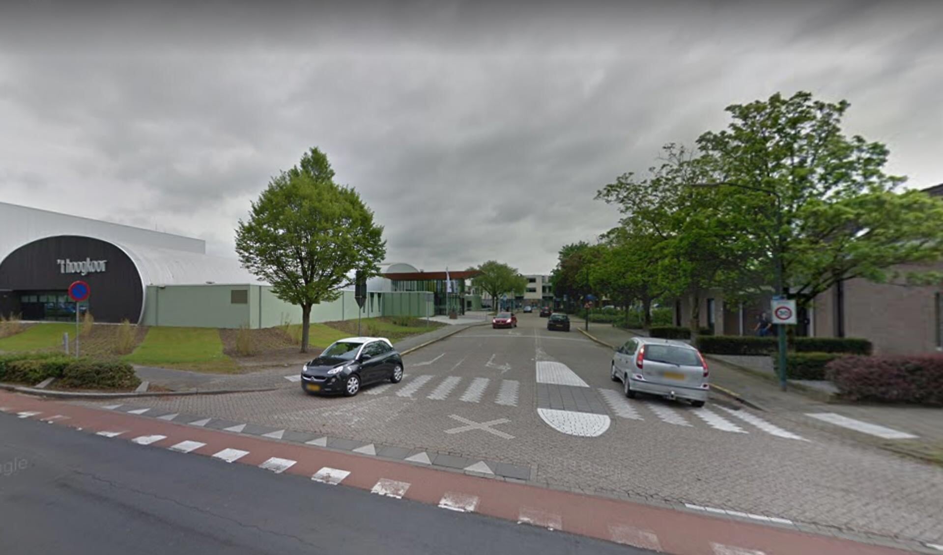 Op de kruising van de Burgemeester Verkuijlstraat met de Koorstraat komt in de toekomst een rotonde.