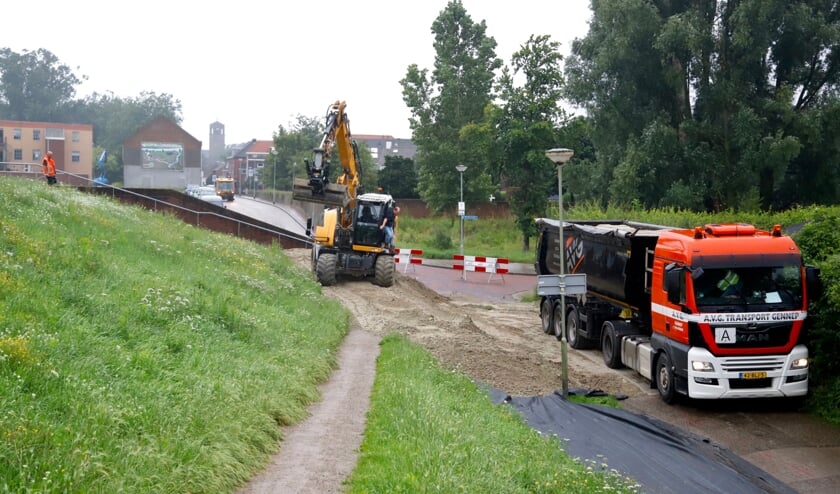 <p>In 2021 werden er bij Gennep extra maatregelen genomen tegen het hoogwater.</p>