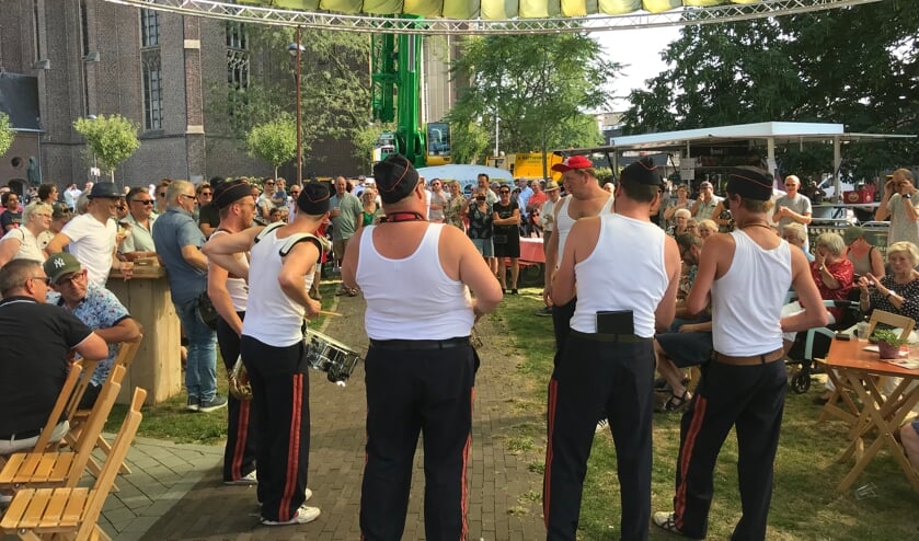 Een sfeerimpressie van het festival op de locatie Venray in 2019.