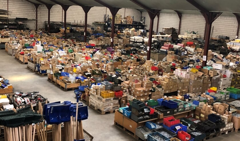 <p>Het aanbod van Kelders beslaat ieder denkbaar klusfacet. </p>