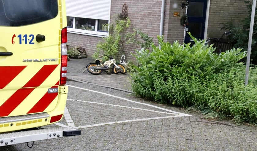 <p>Het kind kwam er met enkele schaafwonden vanaf.</p>