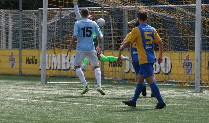 <p>De 0-1 van O.S.S.'20 (Foto: Peter Kuijpers)</p>