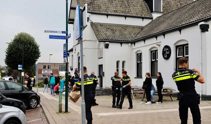 <p>De politie doet onderzoek naar het incident.</p>