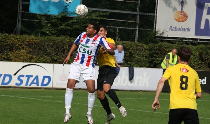 <p>Jaouad Chraou was tweemaal trefzeker in Rosmalen.</p>
