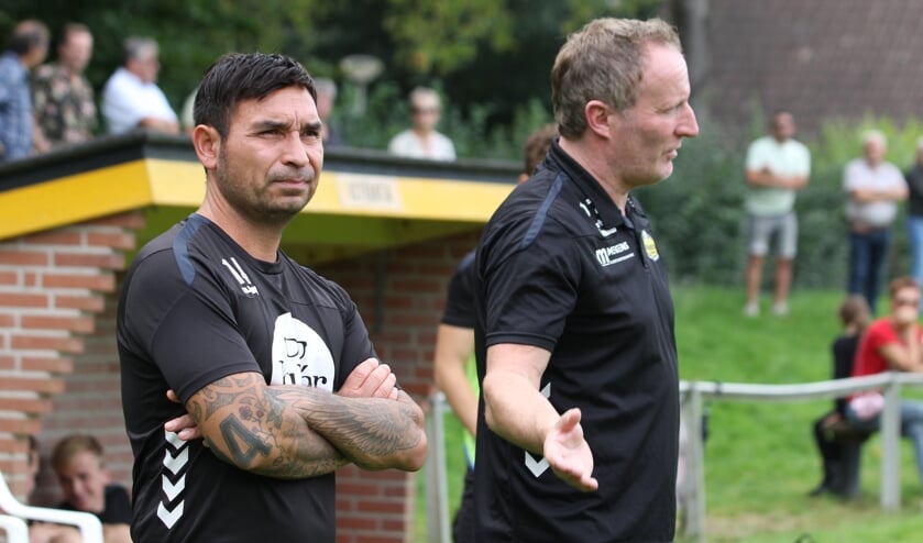 <p>Patrick Pothuizen (rechts) wil dit seizoen met Astrantia meedoen om de prijzen. (foto: Marieke Lemmen)</p>