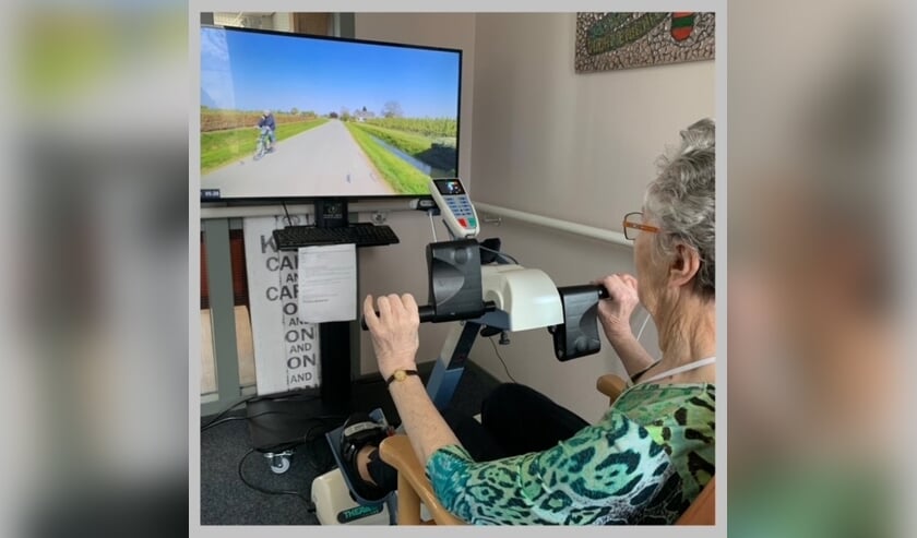 <p>Op de digifiets fietsten de bewoners fictief door de mooiste landschappen. </p>