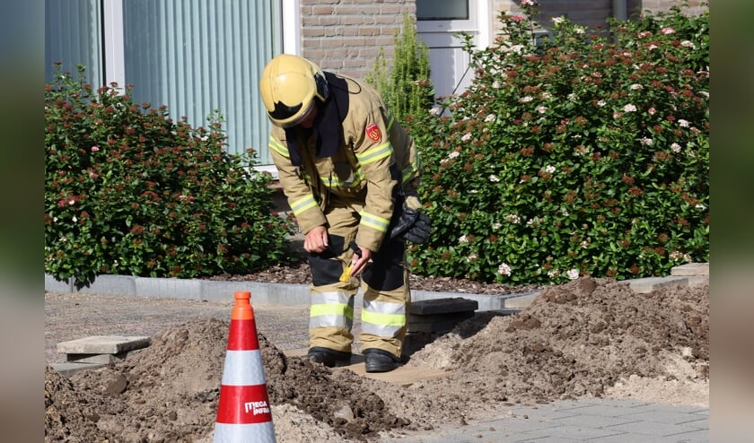 Opnieuw een gaslek door werkzaamheden aan glasvezelnetwerk. (Foto: Charles Mallo, Foto Mallo)